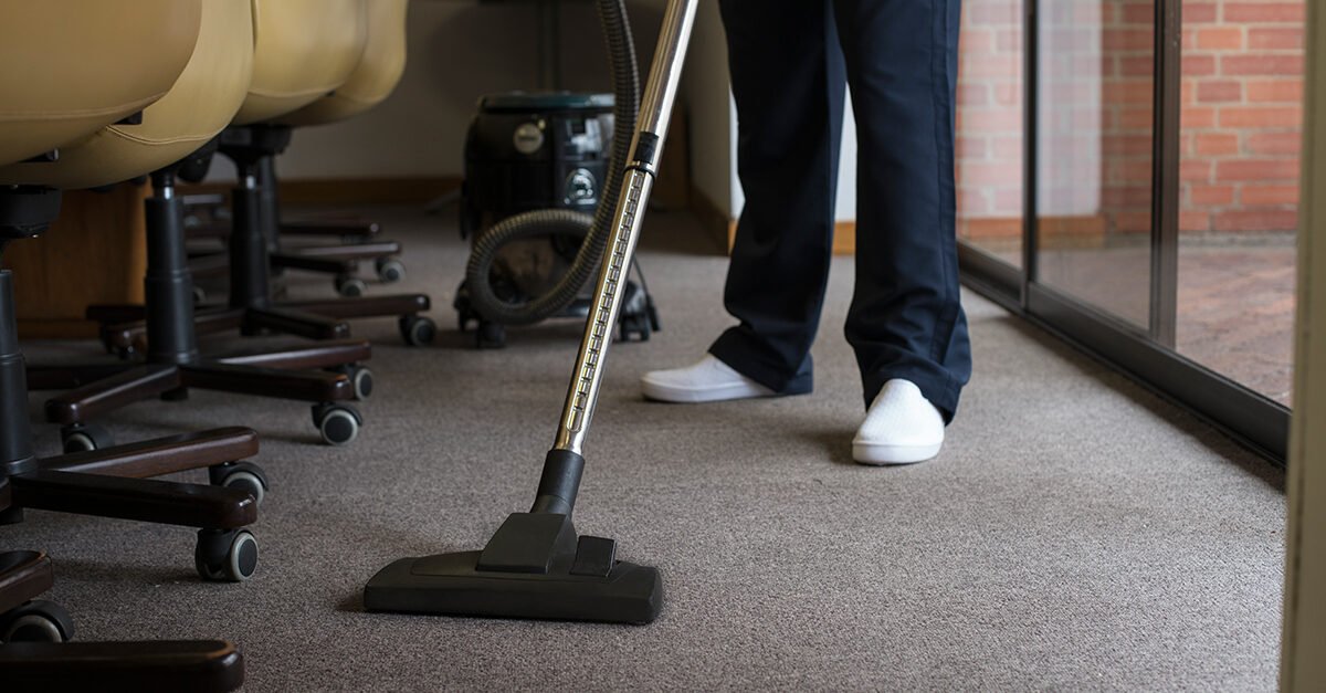 Dusting-and-Vacuuming1947