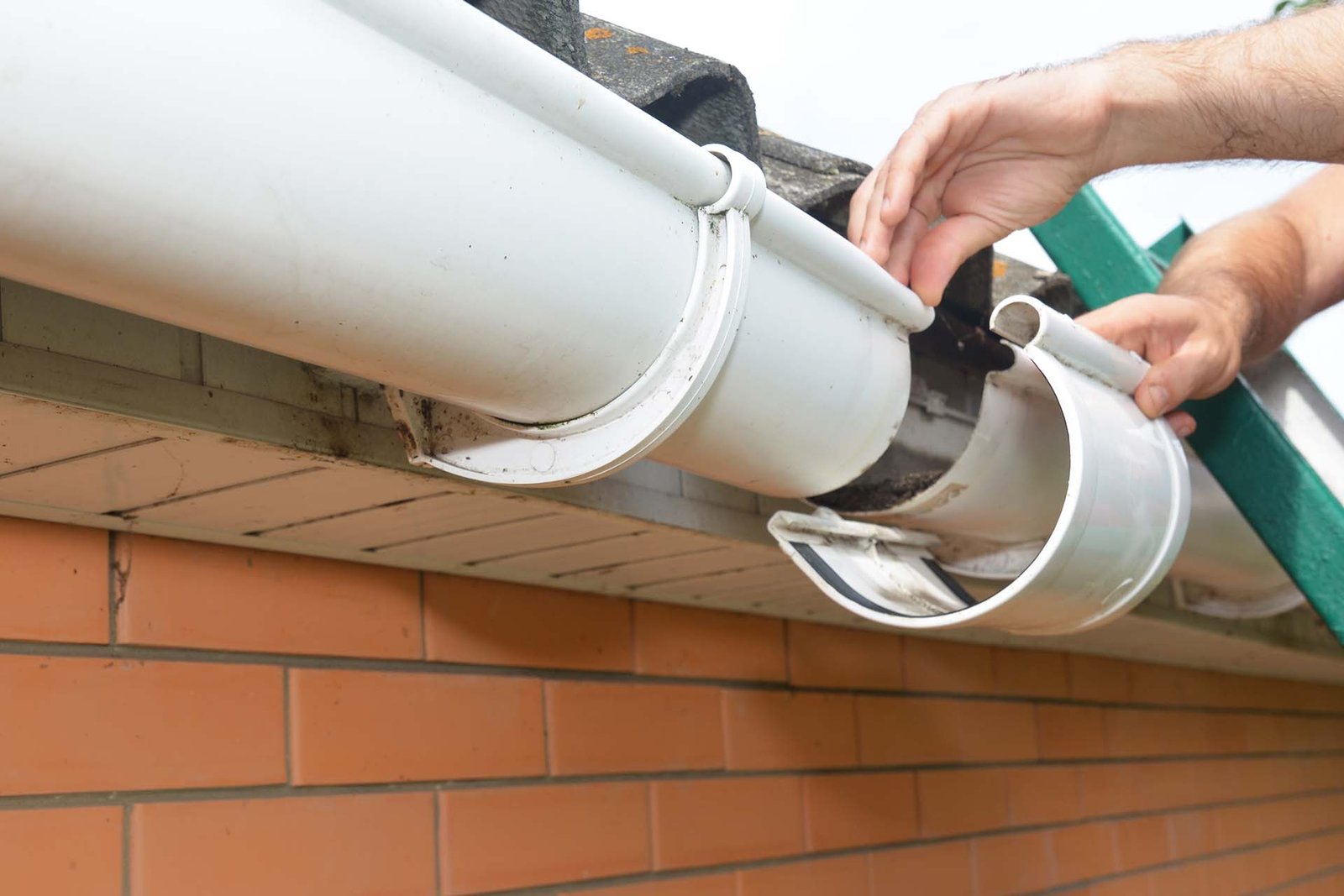 Gutter and Downpipe Repair